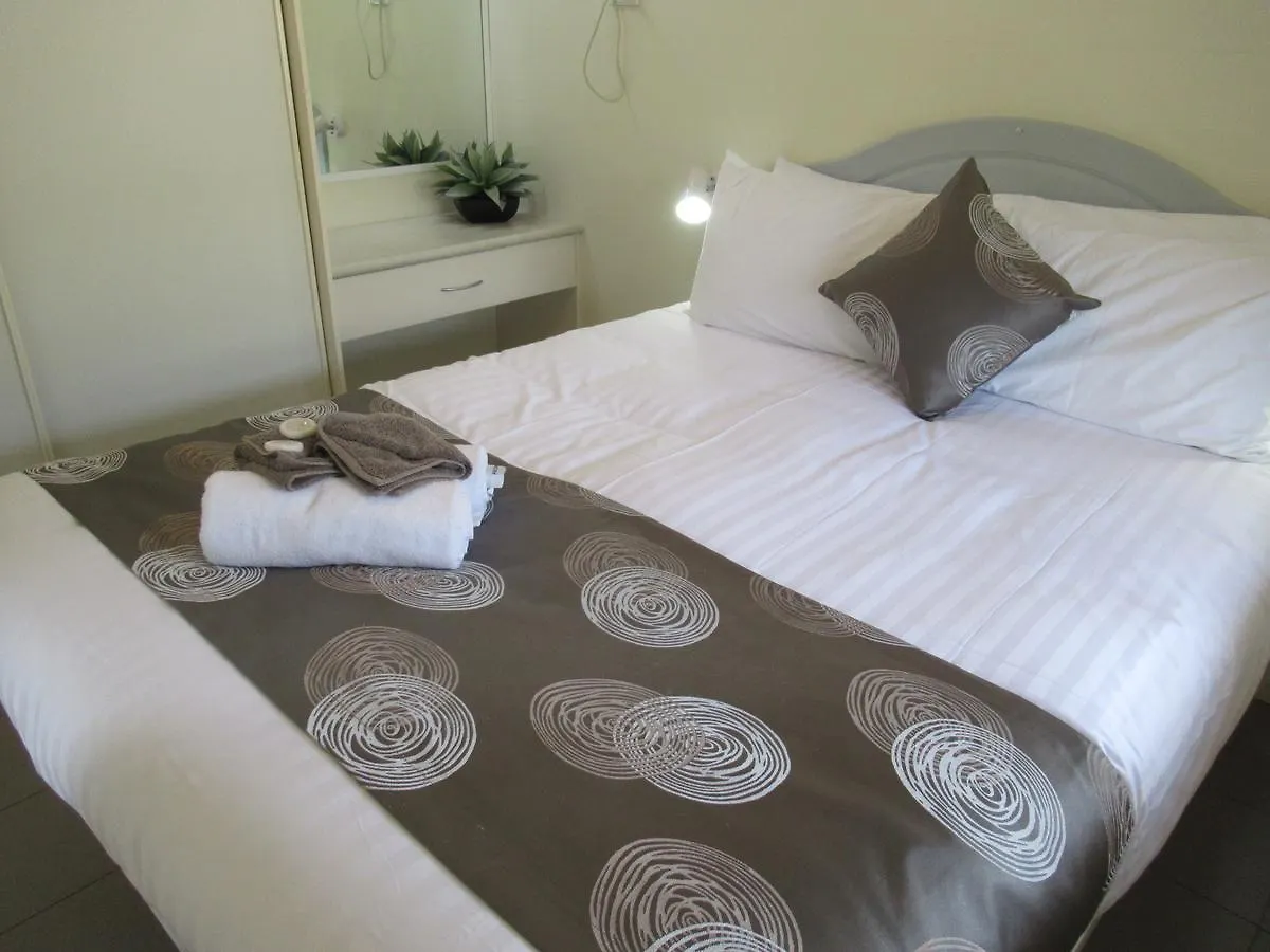 ****  Big4 Cairns Crystal Cascades Holiday Park Redlynch Australia