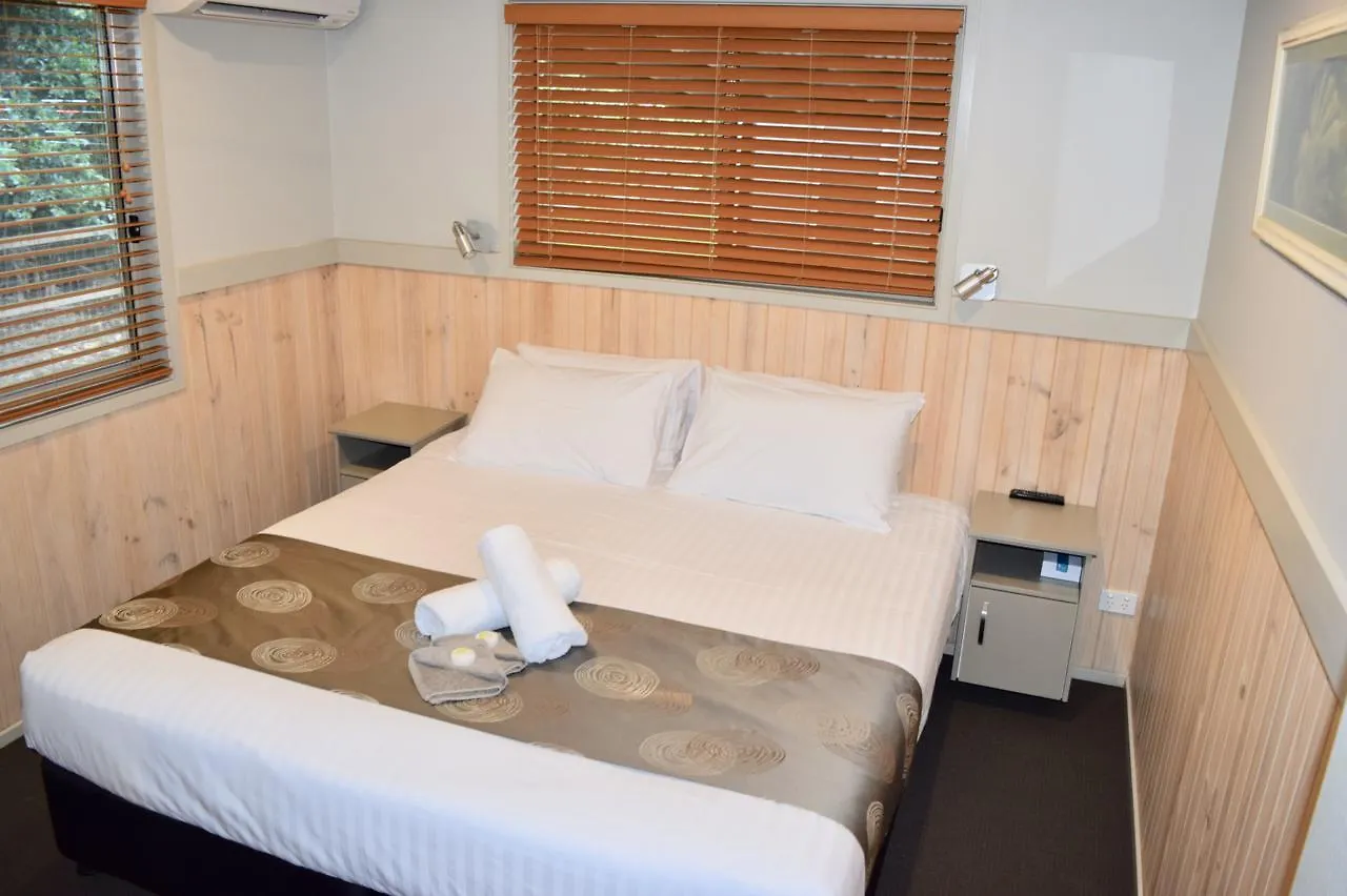 Cairns Crystal Cascades Holiday Park